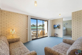 Apollo Unit 30 First Floor, Narooma